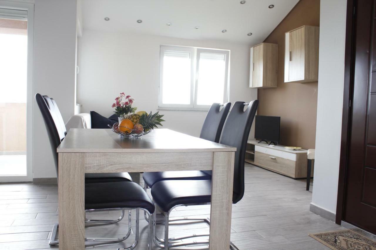 Apartmani Neja 비빈제 외부 사진